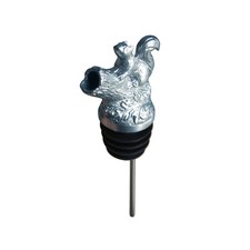 Squirrel Wine Pourer