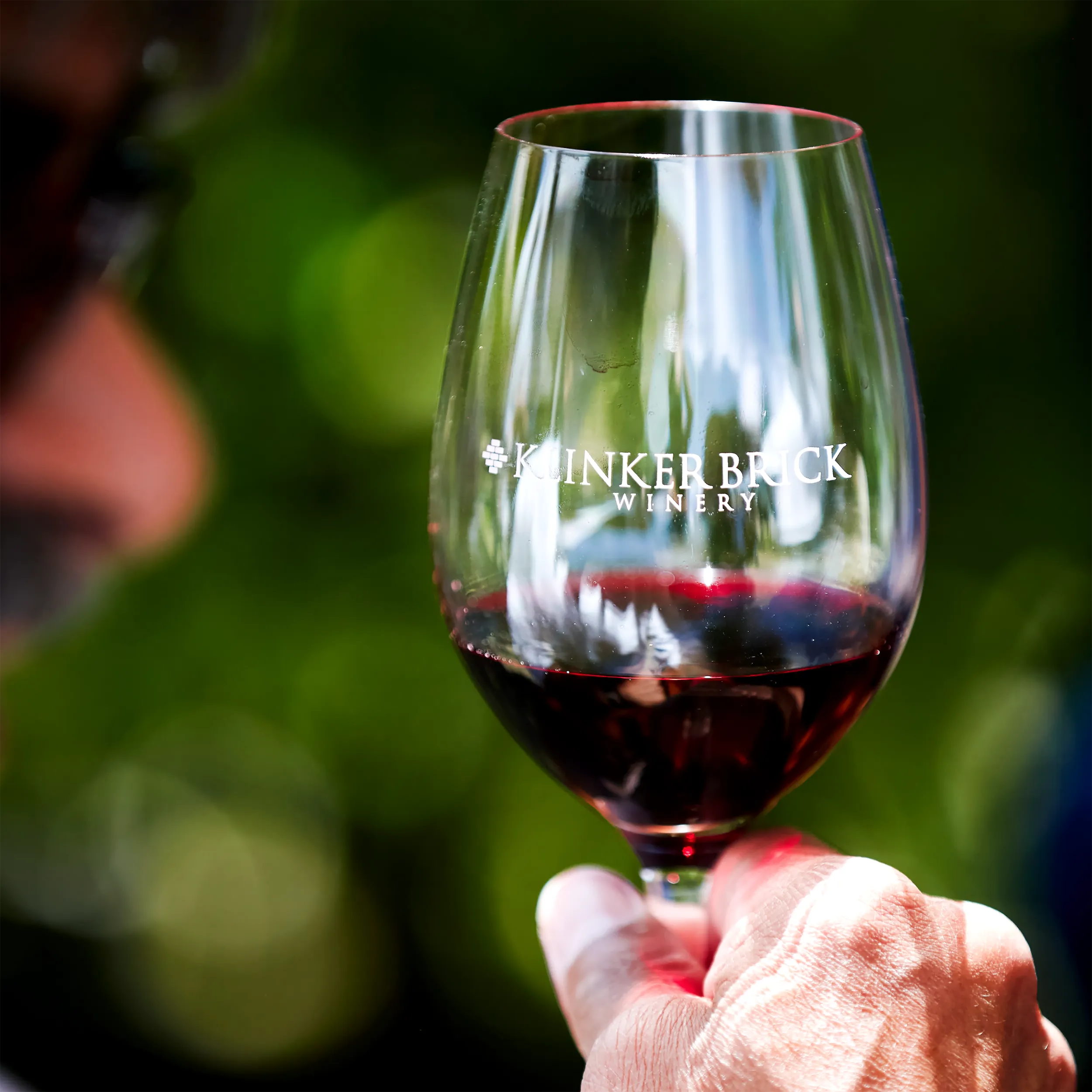 Klinker Brick wine glass with red wine